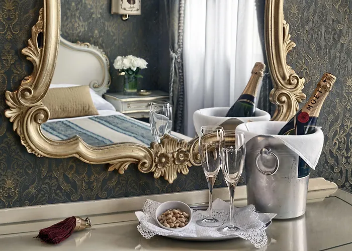 Отель Antica Al Gambero 3*