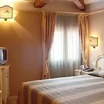 Antica Al Gambero Hotel